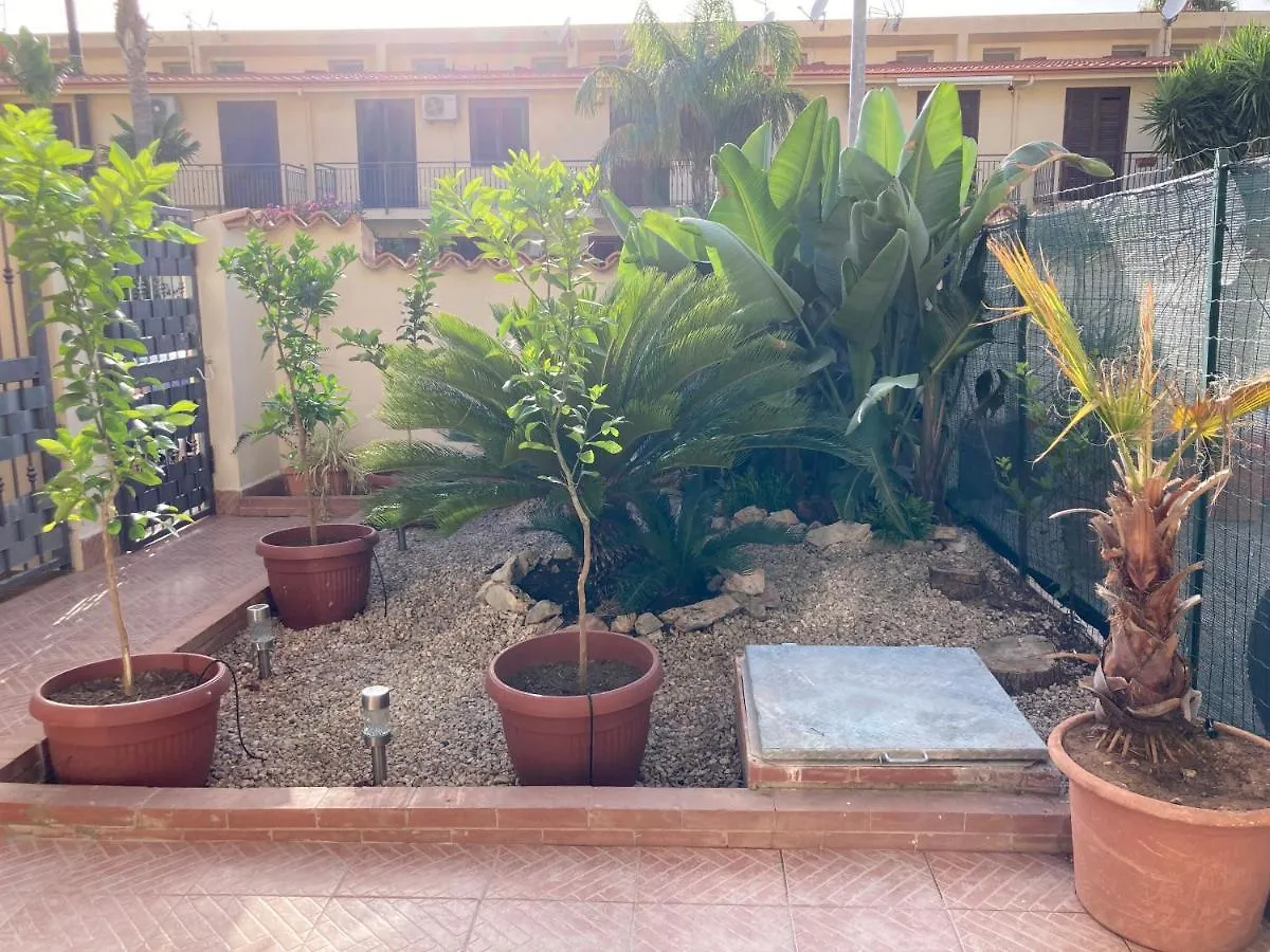 Nonna Lella Apartment Cinisi Homestay