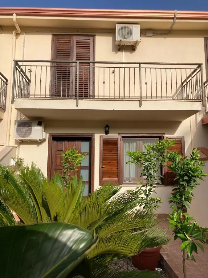 Nonna Lella Apartment Cinisi 0*,